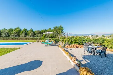 Villa Es Serral - Piscine d'eau salée à Sa Pobla : photo 19