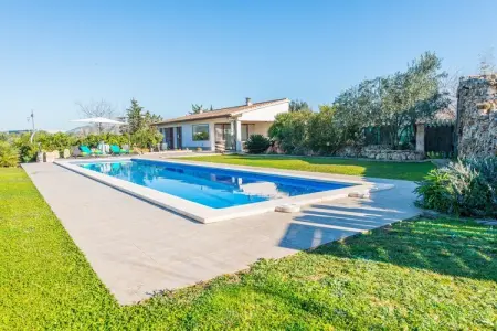 Villa Es Serral - Piscine d'eau salée à Sa Pobla : photo 21