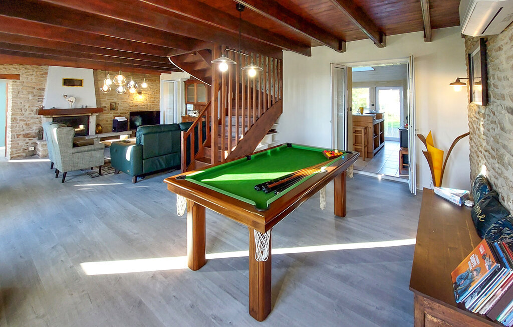 Maison 8 personnes Saint-Pabu : terrasses et billard - Photo 1