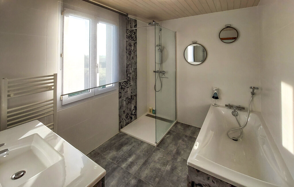 Maison 8 personnes Saint-Pabu : terrasses et billard - Photo 35