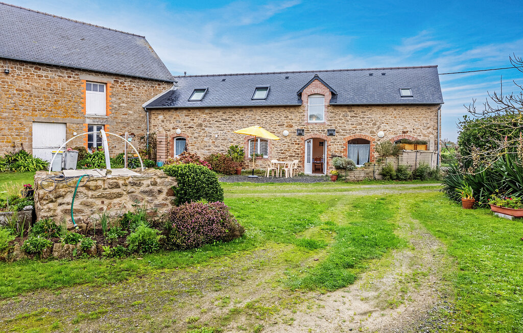 Maison pierre 70m² à Saint-Méloir, jardin et barbecue - Photo 1