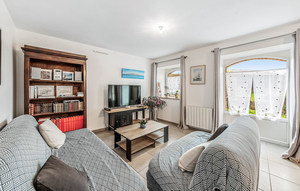 Maison pierre 70m² à Saint-Méloir, jardin et barbecue - Photo 4