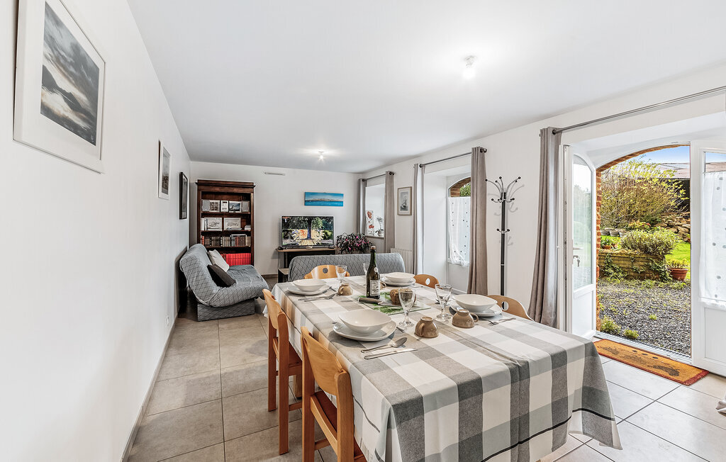 Maison pierre 70m² à Saint-Méloir, jardin et barbecue - Photo 5