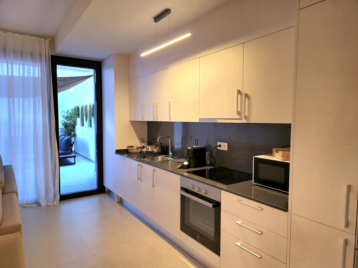 Samuel Luxury : 2 chambres avec jacuzzi privé à Torremolinos - Photo 19