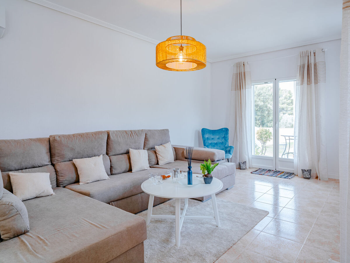 Villa Coquette à Dénia : 5 chambres, piscine et vue montagne - Photo 6