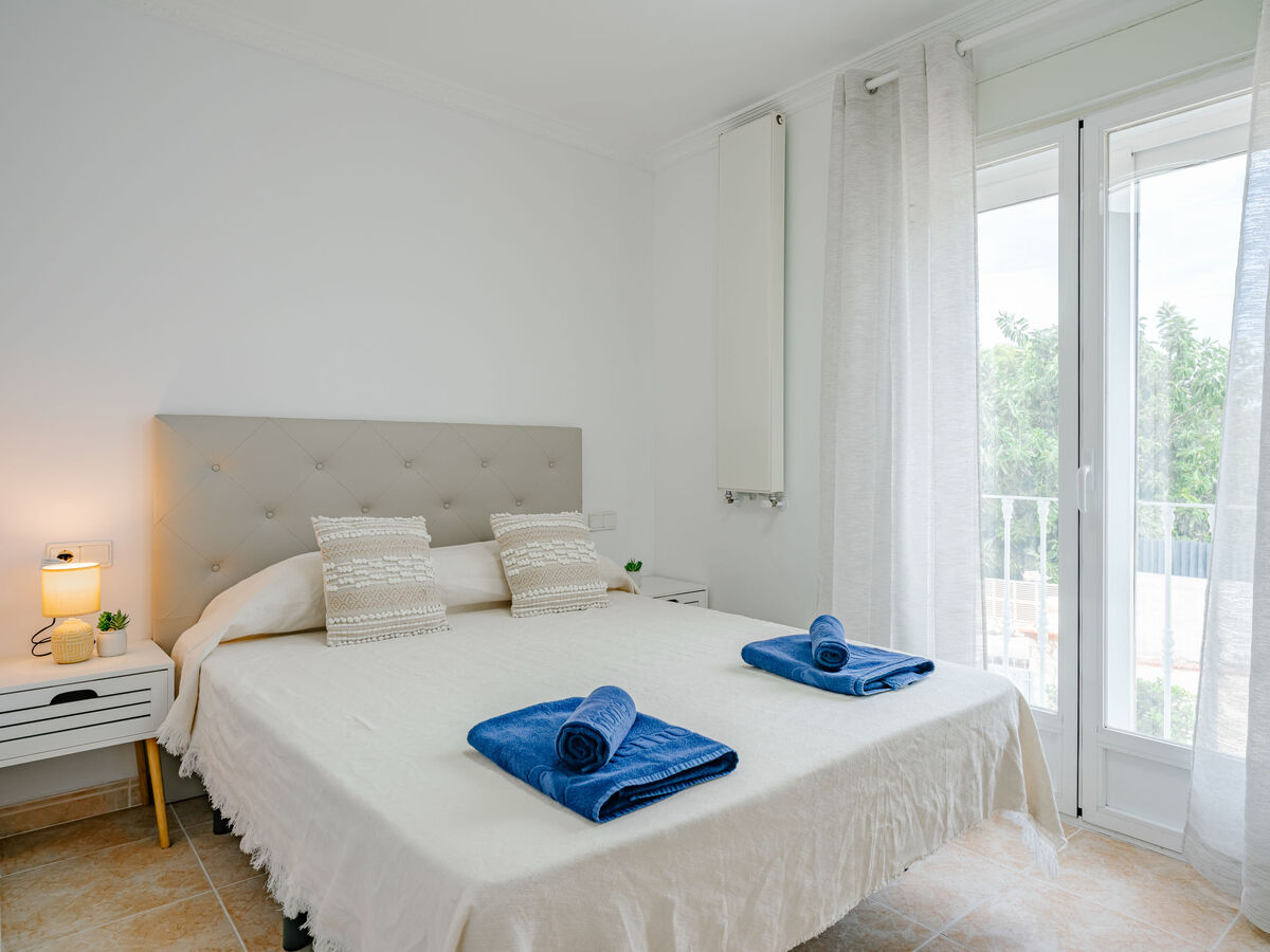Villa Coquette à Dénia : 5 chambres, piscine et vue montagne - Photo 35