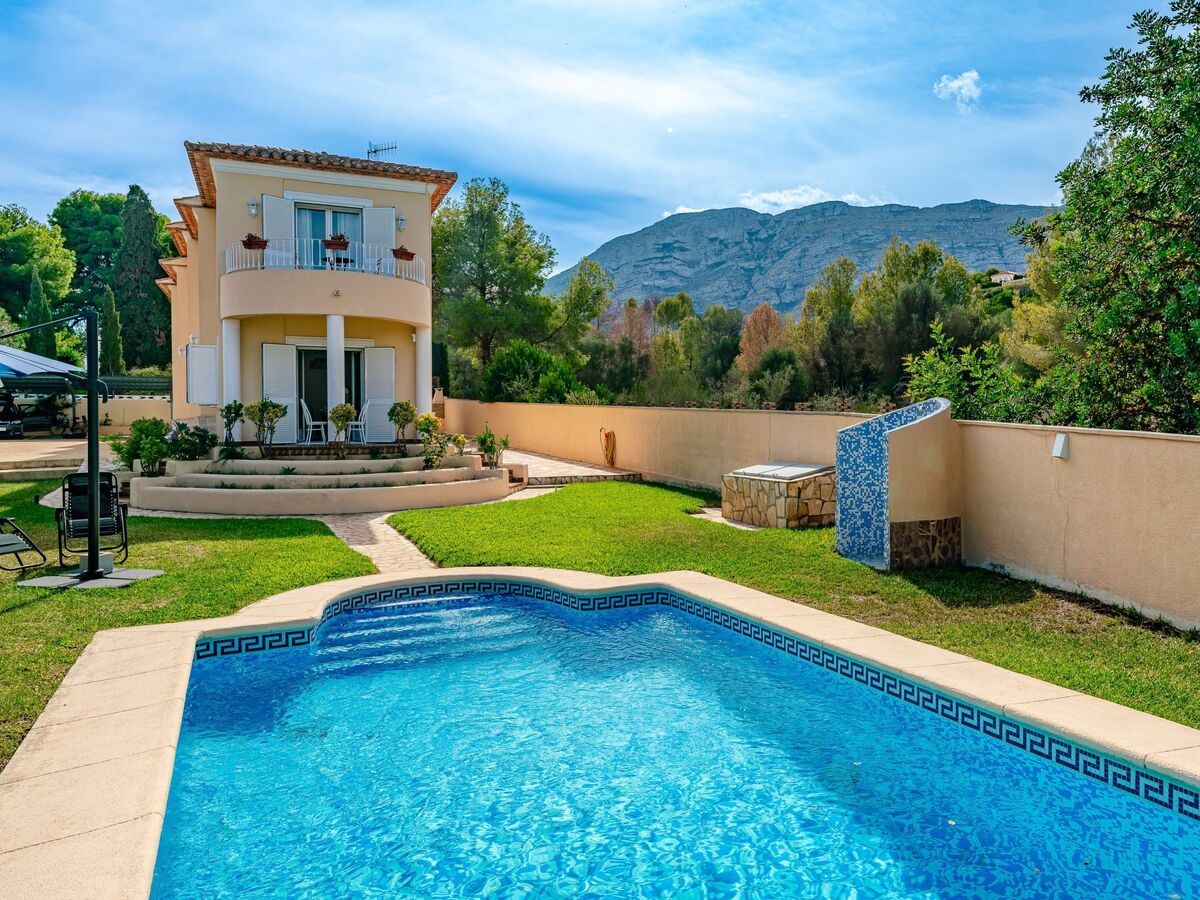 Villa Coquette à Dénia : 5 chambres, piscine et vue montagne - Photo 42