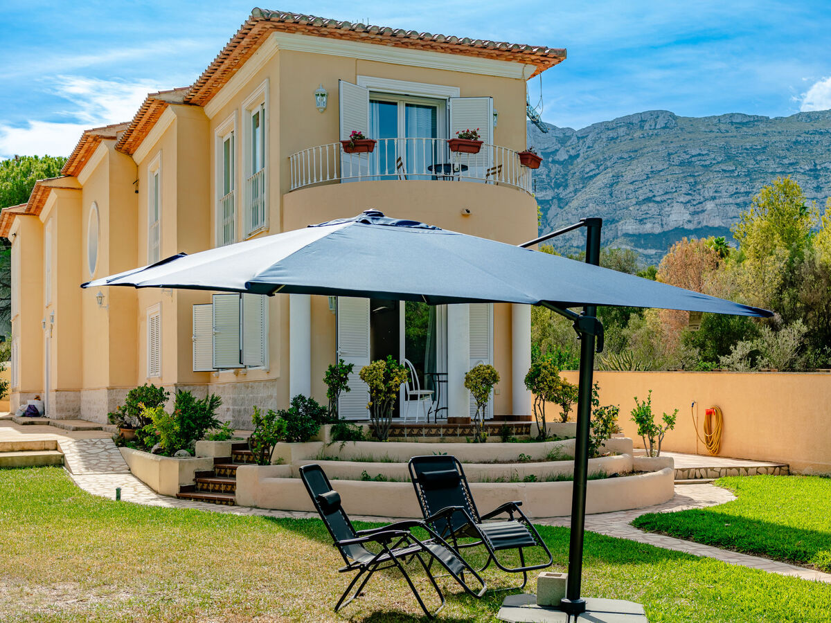 Villa Coquette à Dénia : 5 chambres, piscine et vue montagne - Photo 49
