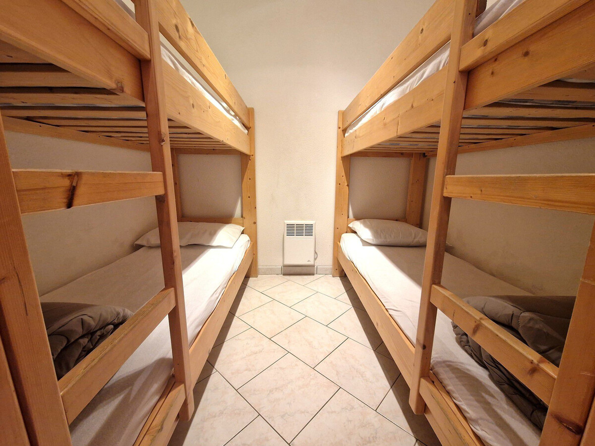 Appartement 10 pers. cœur de Valfréjus, balcon place - Photo 6