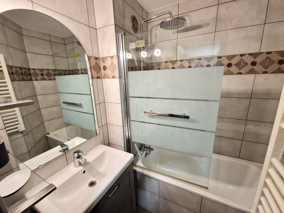Appartement 8 pers, 50m du télécabine à Valfréjus - Photo 4