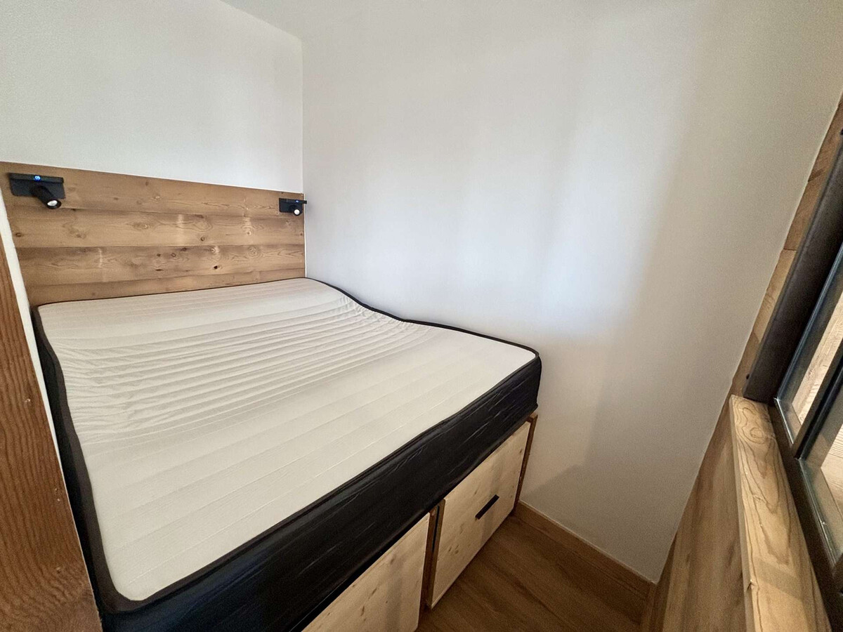 Studio 6 pers. L'Alpe d'Huez, retour skis pied immeuble - Photo 8