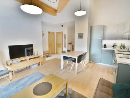 T3 de 50 m² avec balcon sud-est à Morzine, pistes à 1,4 km : photo 3