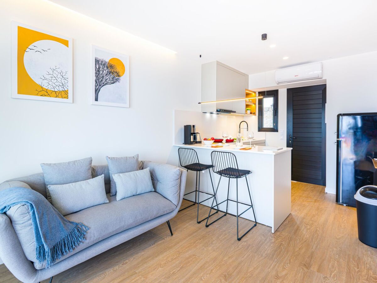 Los Canarios 527 – Studio rénové 2024, vue mer à Mogan - Photo 11