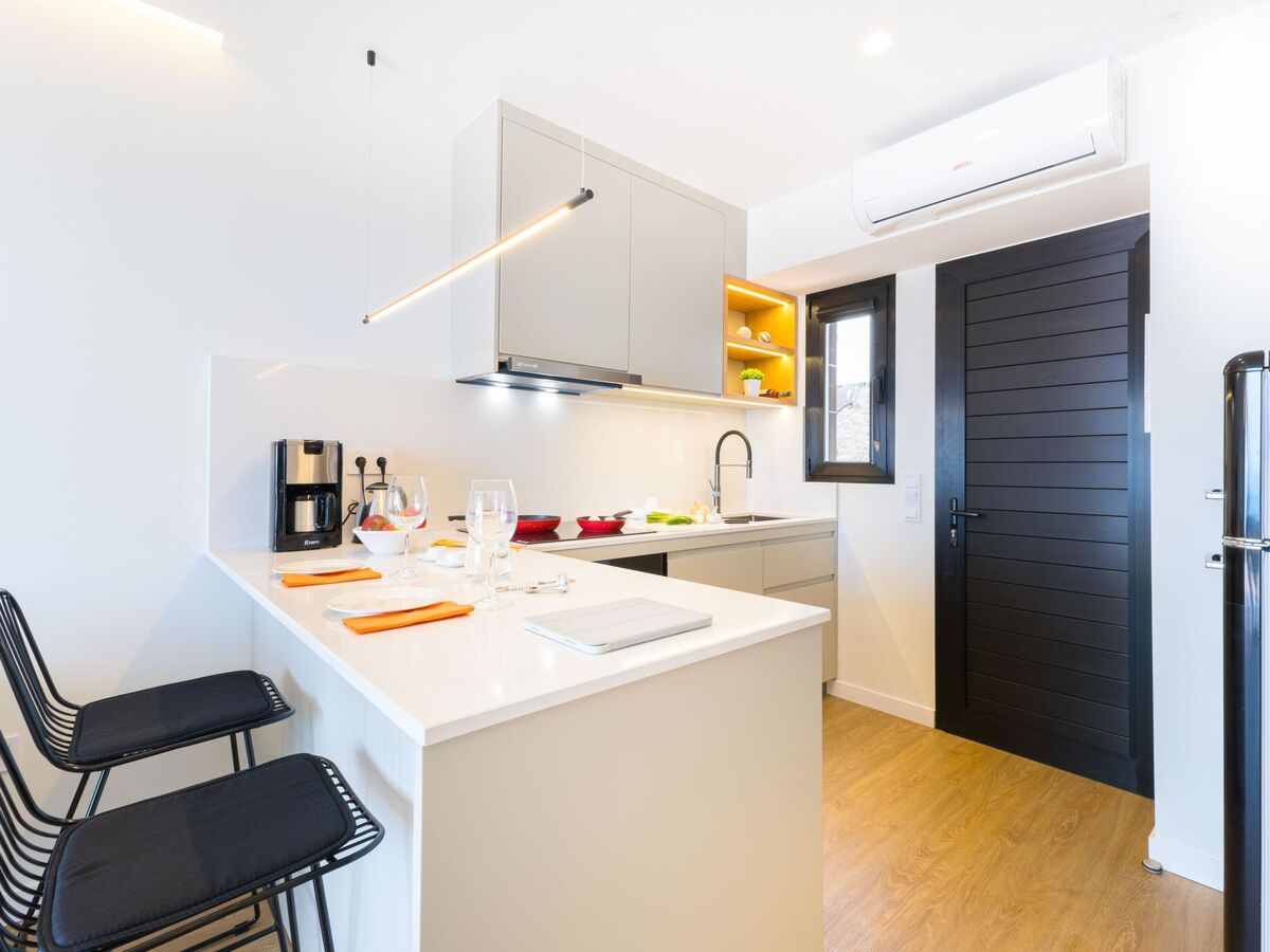Los Canarios 527 – Studio rénové 2024, vue mer à Mogan - Photo 12