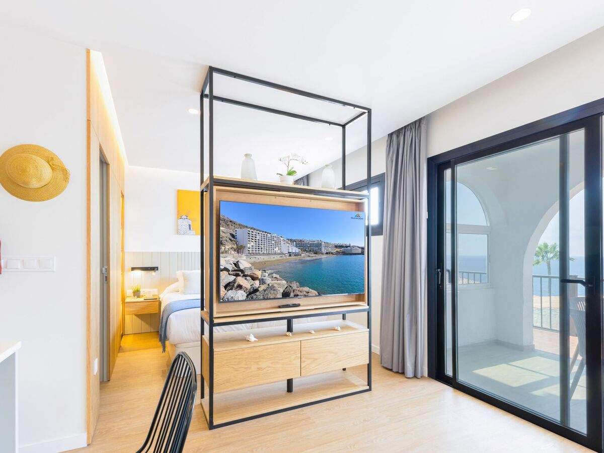 Los Canarios 527 – Studio rénové 2024, vue mer à Mogan - Photo 16