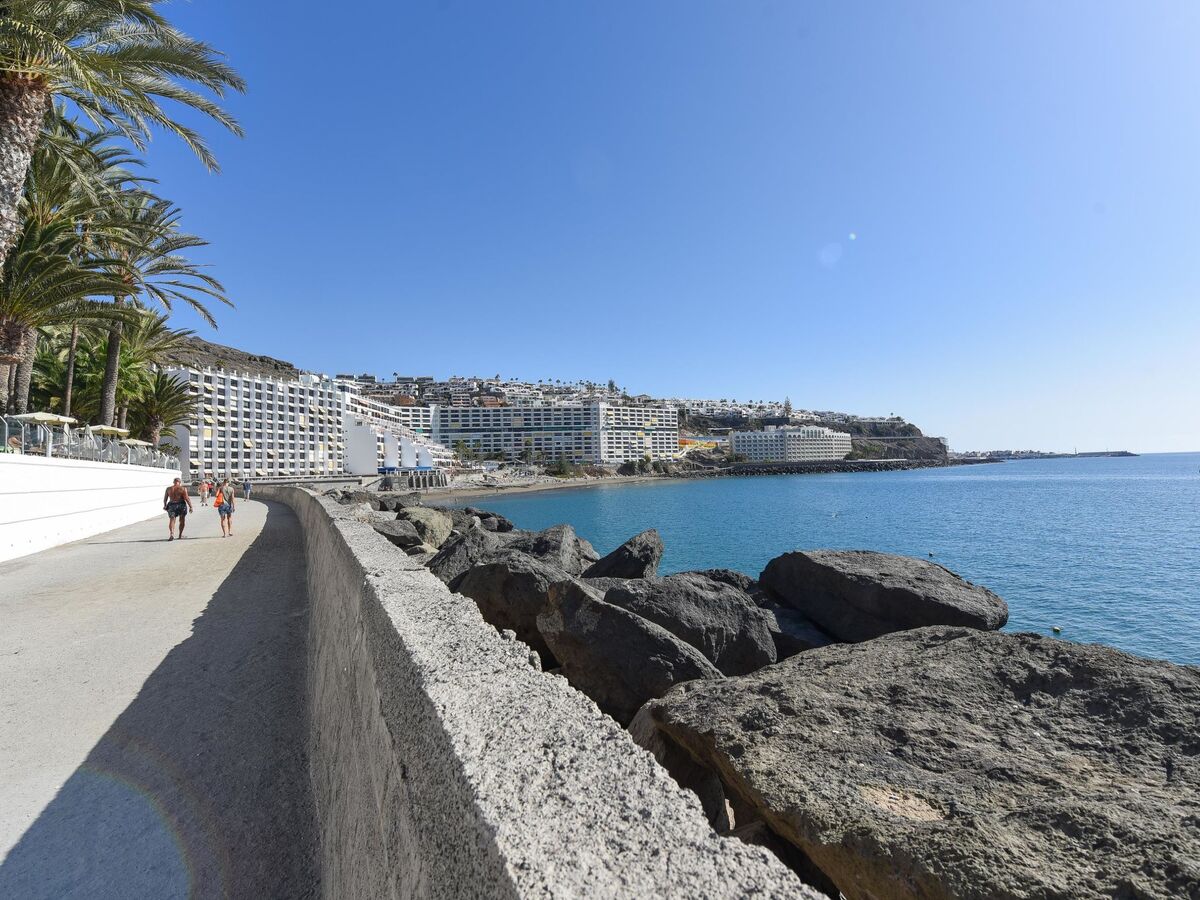 Los Canarios 527 – Studio rénové 2024, vue mer à Mogan - Photo 29