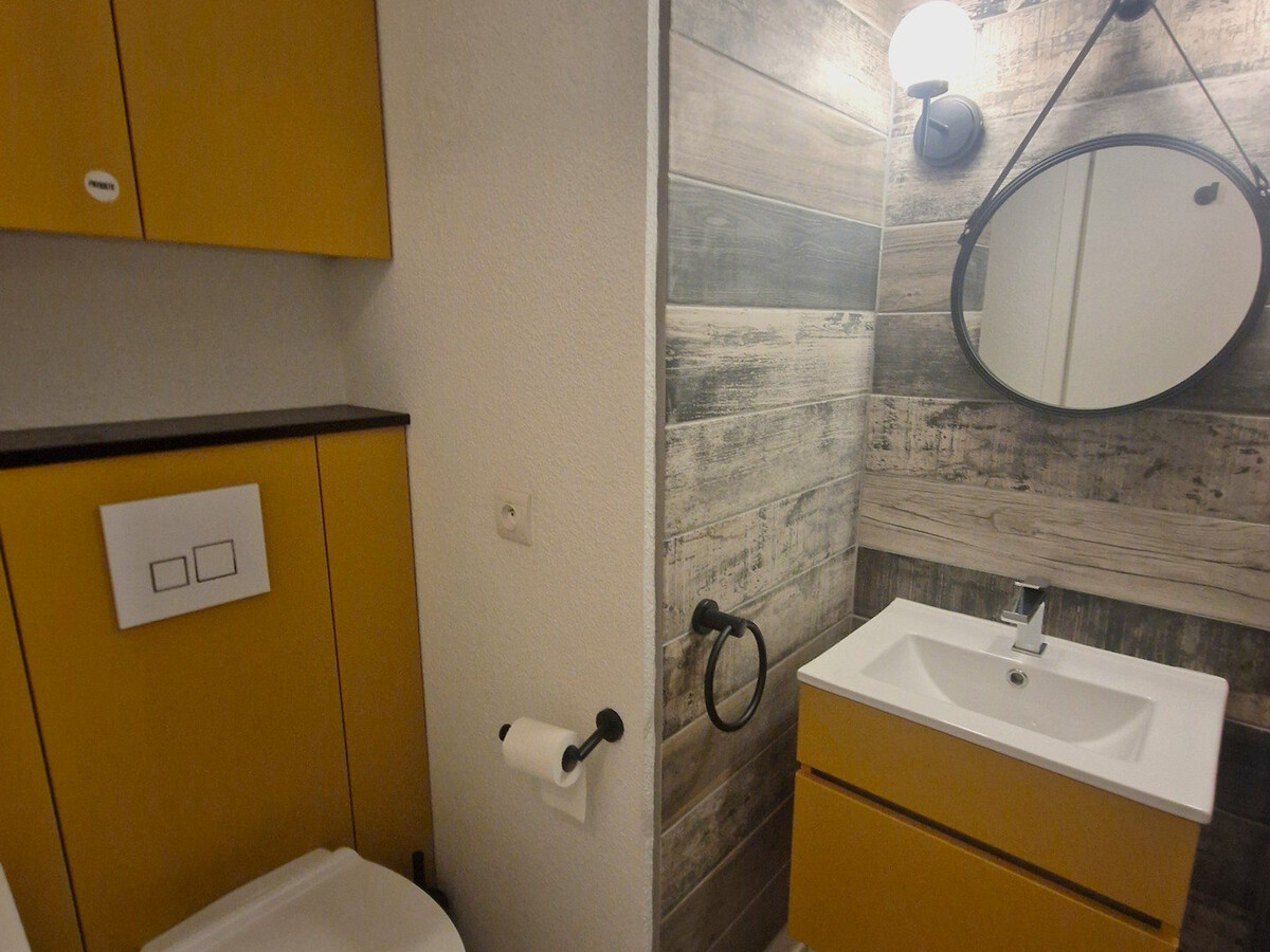 Studio 4 pers rénové avec balcon, centre Valfréjus - Photo 10