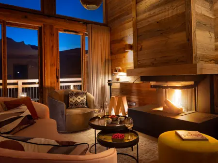Chalet luxueux sur les pistes, sauna, parking inclus - Photo 3