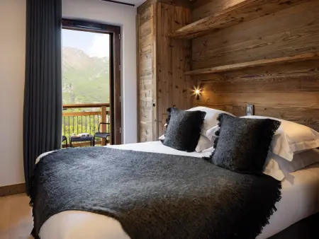 Chalet luxueux sur les pistes, sauna, parking inclus - Photo 7