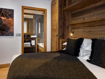 Chalet luxueux sur les pistes, sauna, parking inclus - Photo 8