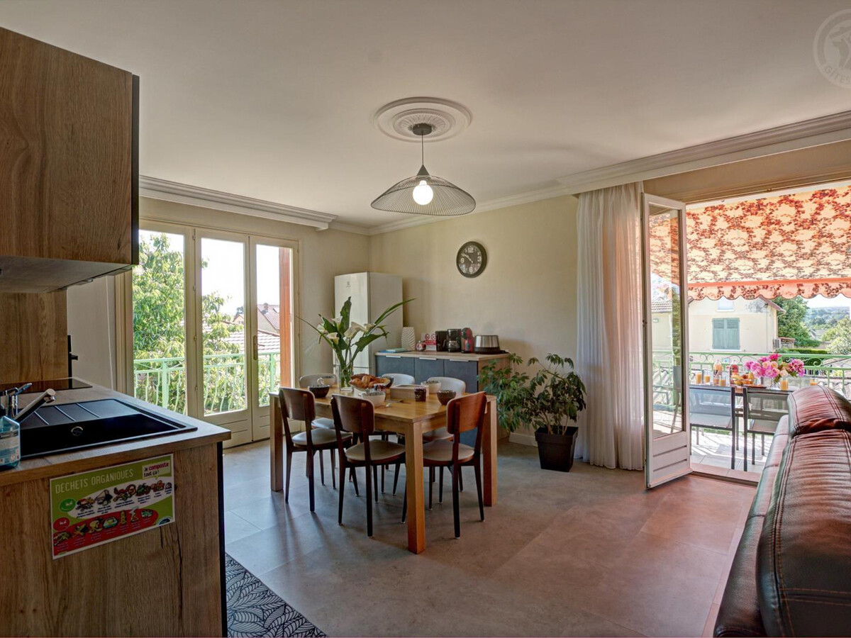 Gîte 96m² terrasse et plancha à Roanne - Photo 3