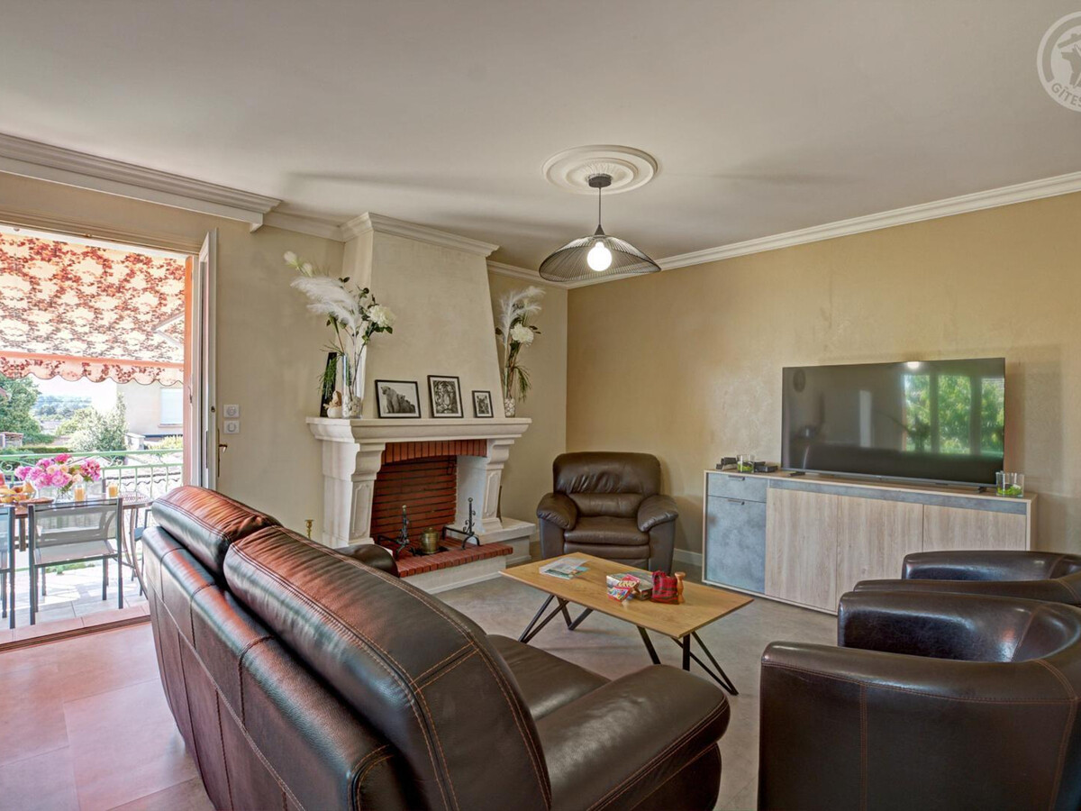 Gîte 96m² terrasse et plancha à Roanne - Photo 6