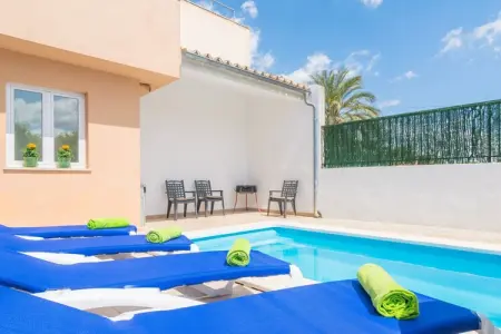 Villa Goixa à Lloseta : piscine et terrasse : photo 6