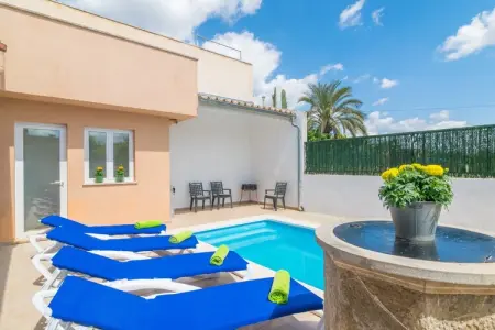 Villa Goixa à Lloseta : piscine et terrasse : photo 9