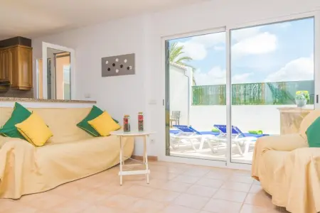 Villa Goixa à Lloseta : piscine et terrasse : photo 10