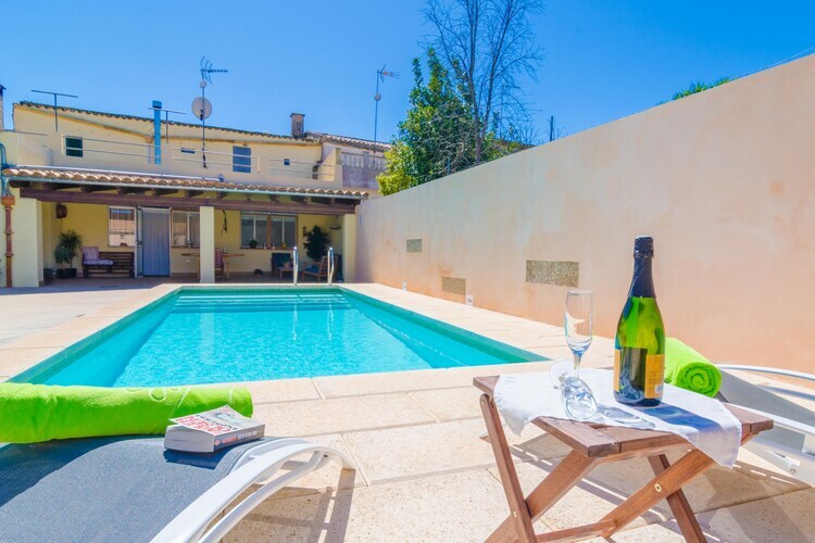 Villa Ca Ses Nines : piscine d'eau salée à Ariany - Photo 1