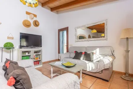 Villa Can Antich, 7 pers., piscine et jardin à Lloseta : photo 3