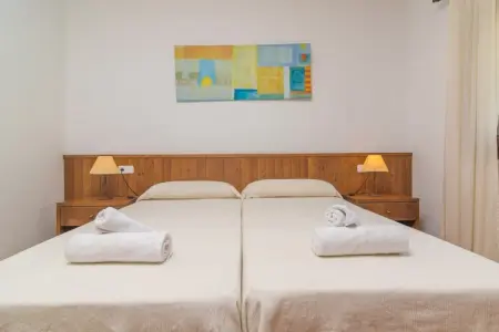 Villa Sol Naixent – Piscine & vue mer à Cala Serena : photo 25
