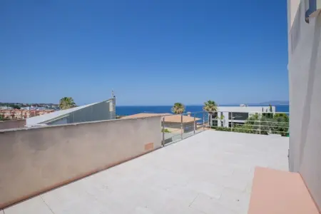 Villa Agusmar – 10 pers, piscine sel et terrasse vue mer : photo 45