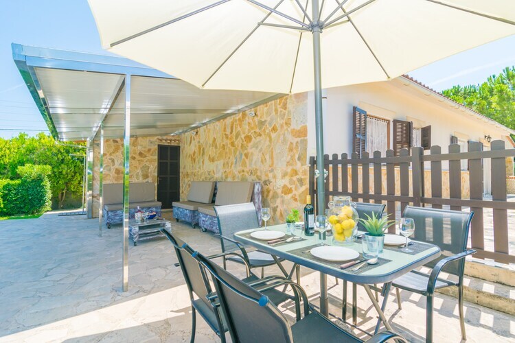Villa Fernando à Manacor : piscine et jardin - Photo 4