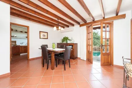 Villa Es Raco à Caimari : piscine et terrasses : photo 12