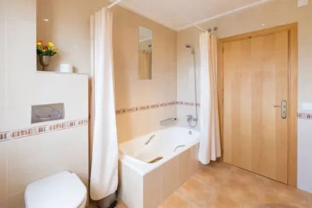 Villa Son Morey, piscine saline et terrasses à Vilafranca : photo 24