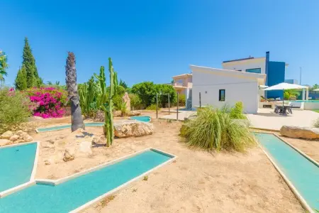 Villa La Primera avec piscine et mini-golf à Sa Torre : photo 15