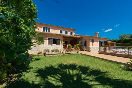 Villa Can MarÇal à Marratxí, piscine et tennis : photo 7