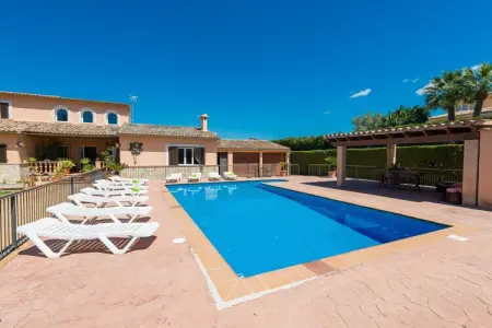Villa Can MarÇal à Marratxí, piscine et tennis : photo 10