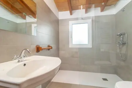 Villa Can MarÇal à Marratxí, piscine et tennis : photo 36