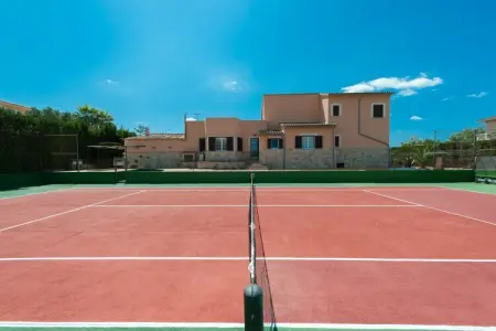 Villa Can MarÇal à Marratxí, piscine et tennis : photo 41