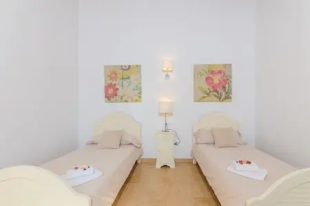 Can Fosquet, villa avec piste de padel privée : photo 35