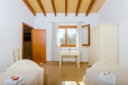 Can Fosquet, villa avec piste de padel privée : photo 36