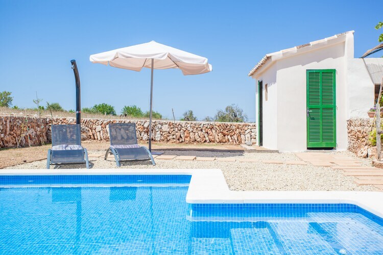 Villa Sa Vinyota à Llubi : piscine et animaux - Photo 11