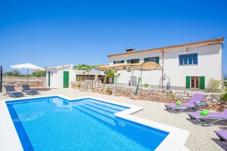 Location villa de vacances à Llubi, Illes Balears