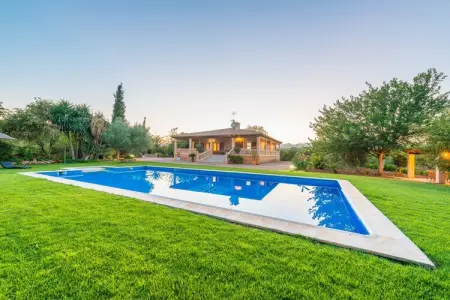 Villa Ca'n Berguins, Buger : piscine 16x8m et jardin privé : photo 14