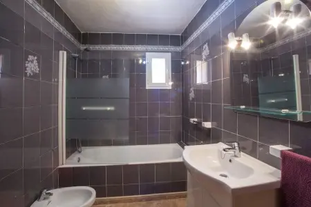 Villa César – Campos, piscine 6x3m en forêt : photo 21