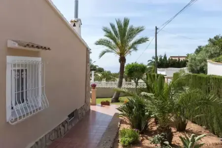 Villa Frederic à Xàbia, piscine climatisée et jardin : photo 2