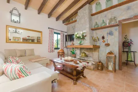 Villa Es Moyà Des Pins à Muro, piscine et jacuzzi : photo 13