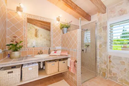 Villa Es Moyà Des Pins à Muro, piscine et jacuzzi : photo 24